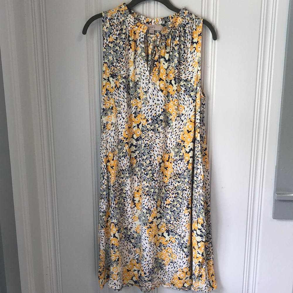 LOFT sleeveless floral dress